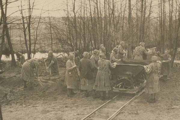 NOS Documentaire Nationale Herdenking: Getekend door Ravensbrück