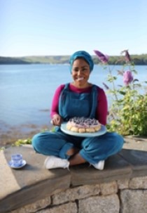 Nadiya Bakes